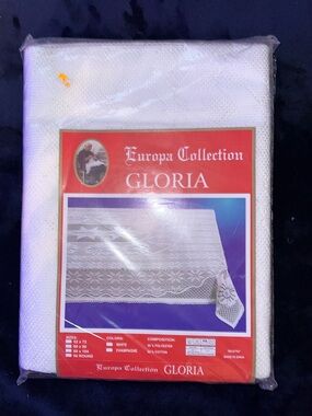 Europa Collection Gloria Vintage Crochet Poly Thread Tablecloth 60"x90 Brand New